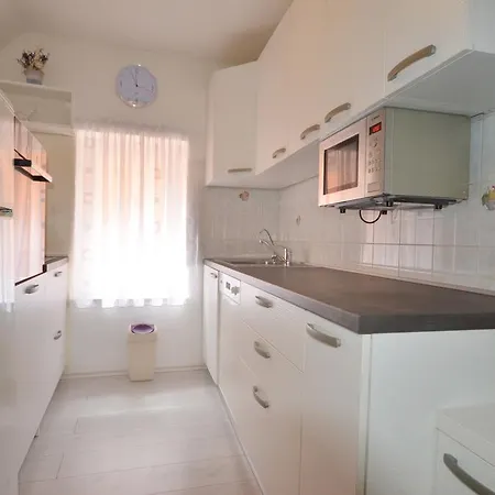 Apartment Crnkovic *