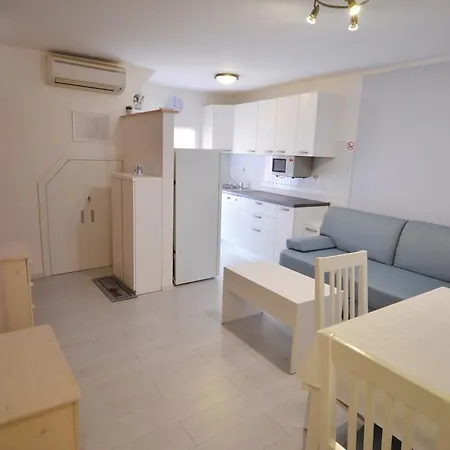 Apartment Crnkovic